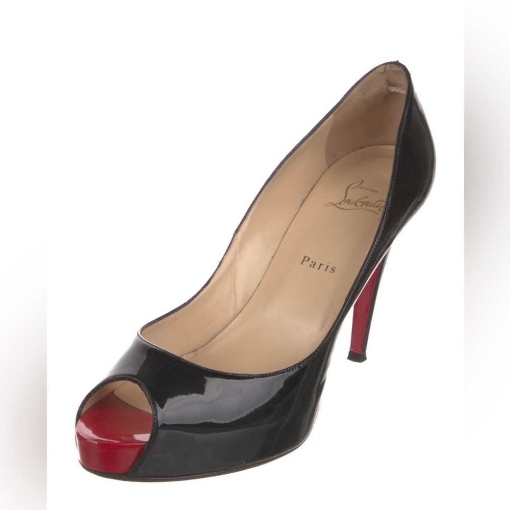 First time seller Very well maintained Christian Louboutin’s size 11.5 with box.